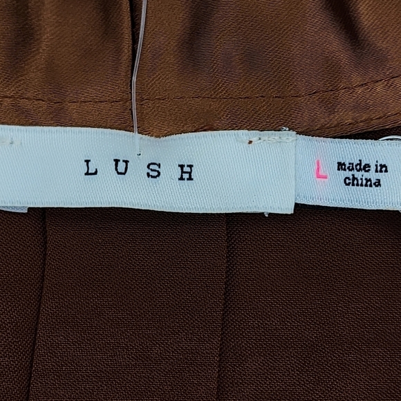 Lush Women's Cognac Twist Front Top - L (10-12) - Picture 3 of 6